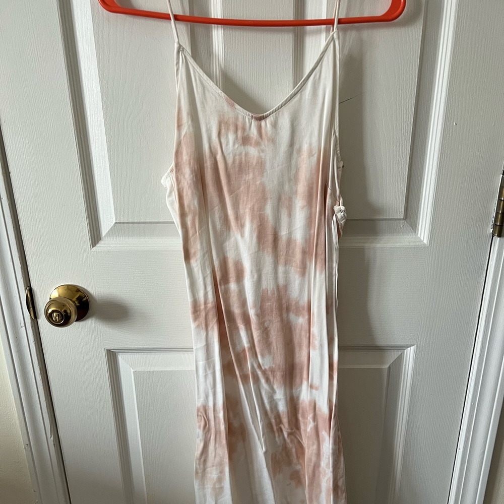 Crescent midi dress